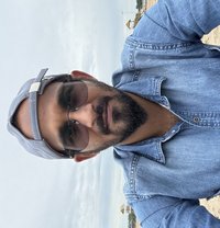 Suzi Q - Acompañantes masculino in Bangalore