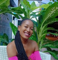 Suzie - escort in Kampala