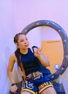 Suziee - escort in Dammam Photo 1 of 3