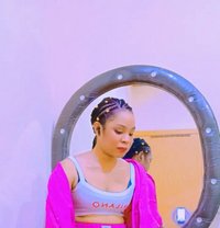 Suziee - escort in Dammam