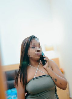 Suzy Cam & Meet Session - escort in Kolkata Photo 3 of 8