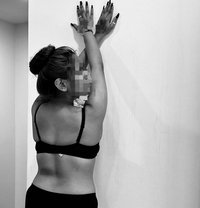 Suzy Cam & Meet Session - escort in Kolkata Photo 9 of 12