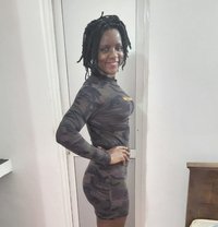 Suzy - puta in Colombo