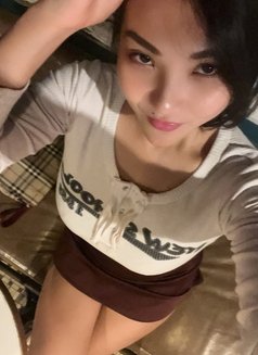 Suzy - escort in Hong Kong Photo 14 of 14