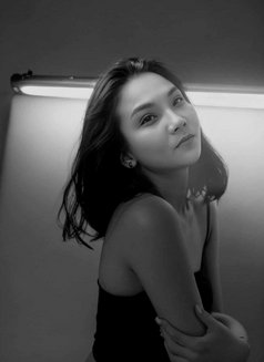 Suzy - puta in Hong Kong Photo 17 of 21