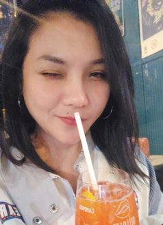 Suzy - escort in Hong Kong Photo 11 of 15