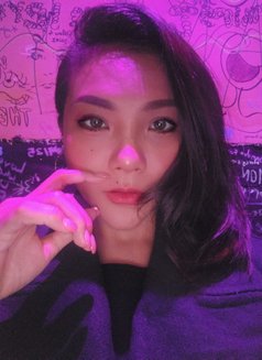 Suzy - escort in Hong Kong Photo 14 of 15