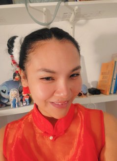 Suzy - escort in Hong Kong Photo 16 of 16