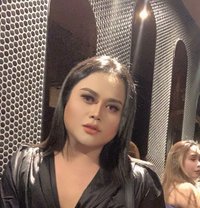 Suzy - Transsexual escort in Al Manama