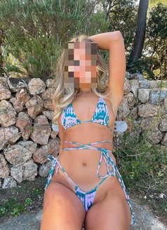 Svetlana - escort in Stockholm Photo 4 of 5