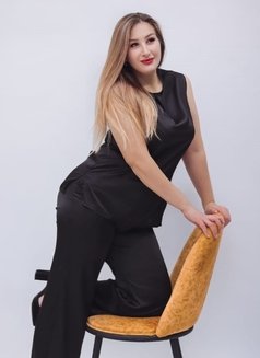 Svetlana - escort in Dubai Photo 2 of 8