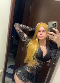Svetlana🇷🇺 - Transsexual escort in Riyadh Photo 7 of 9