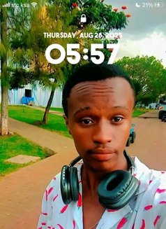 Swaleh - Male escort in Nairobi Photo 5 of 5