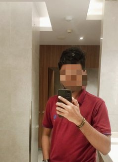 Swan Visiting Therapy - Male escort in Negombo Photo 1 of 1