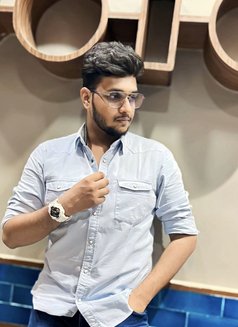 Swapno - Male escort in Chennai Photo 2 of 15