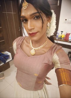 Swasthika Ashwathi - Transsexual escort in Kochi Photo 7 of 12