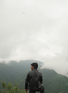 Swastik Vishwakarma - Male escort in Noida Photo 4 of 5