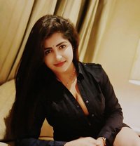 Swathi Reddy Film Actrees South India - puta in Dubai