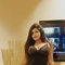 Swathi Reddy Film Actrees South India - puta in Dubai