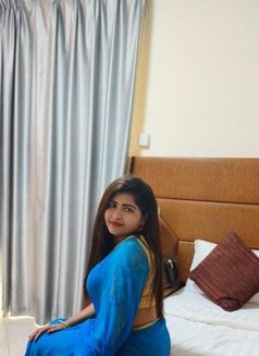 Swathi Reddy Film Actrees South India - puta in Dubai Photo 10 of 11