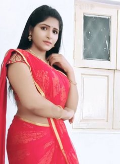 Swathi Reddy Film Actrees South India - escort in Dubai Photo 8 of 20