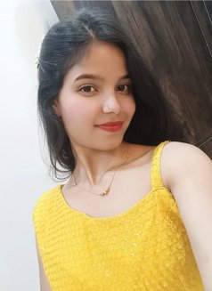 Swati (Cam & Meet) - puta in Hyderabad Photo 4 of 4