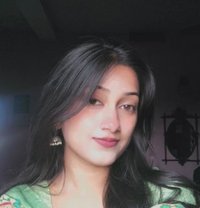 Swati (Cam & Meet) - puta in Hyderabad Photo 5 of 6