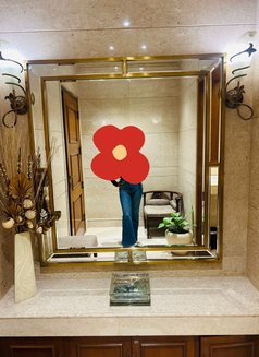Swati Ghosh Model - escort in New Delhi Photo 2 of 3