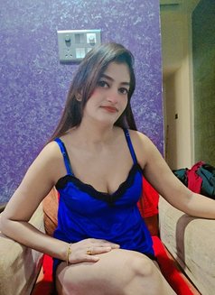 Swati - puta in Hyderabad Photo 1 of 11