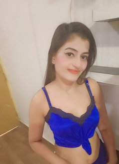 Swati - puta in Hyderabad Photo 7 of 11