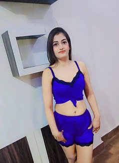 Swati - puta in Hyderabad Photo 8 of 11