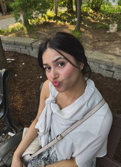 Swati - puta in Mumbai Photo 2 of 2