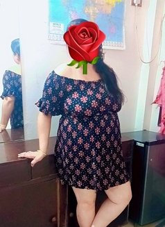 NIKKY BHABHI (Cam $ Real)) - escort in New Delhi Photo 5 of 6