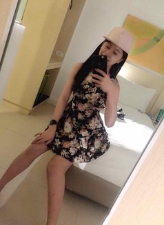Sweet and gorgeous Ts angel - Transsexual escort in Manila Photo 1 of 5