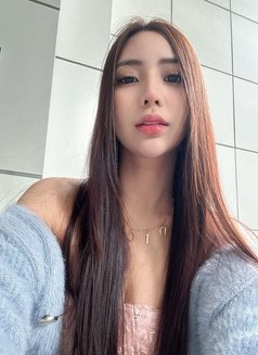 Sweet and Sexy Gwen - escort in Taipei Photo 1 of 6