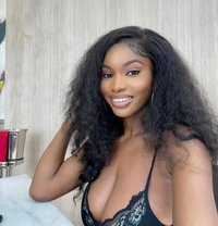 Sweet and Young African Girl Chichi - puta in Mumbai Photo 1 of 7