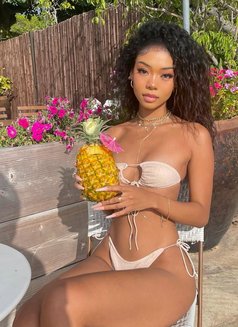 Sweet and Young African Girl Liliana - puta in Gurgaon Photo 1 of 4