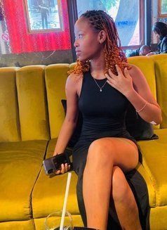 Sweet and Young African Girl Preety - puta in Pune Photo 2 of 5