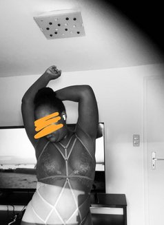 Sweet and Young African Girl Ria - escort in Munich Photo 3 of 5