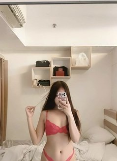 sweet and young (tine) - escort in Hong Kong Photo 5 of 12