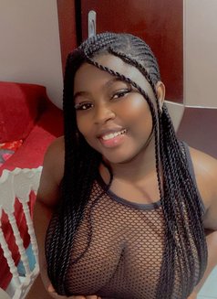 Sweet Apples - escort in Cairo Photo 4 of 4