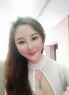 Sweet Audrey - escort in Riyadh Photo 1 of 5
