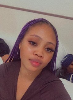 Sweet Babe - companion in Doha Photo 3 of 5