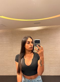 Sweet Beery - Transsexual escort in Kolkata Photo 1 of 5