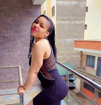 Sweet Berry - puta in Nairobi