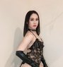 Thailand - Transsexual escort in Al Manama Photo 3 of 10