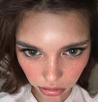 sweet but bold - escort in Taipei Photo 16 of 17