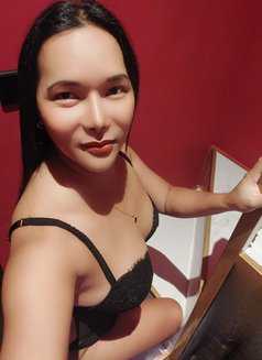 Sweet Candy - Acompañantes transexual in Singapore Photo 16 of 16