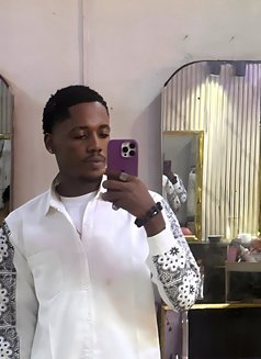 Sweet Dick(i Offer Video Call Services) - Male escort in Lagos, Nigeria Photo 1 of 5