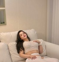 Sweet Emily Deep Throat - puta in Phuket
